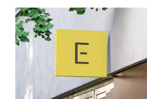 Pantone潘通2021年度代表色 注定“灰黃”，引領(lǐng)服裝與平面設(shè)計(jì)新風(fēng)尚